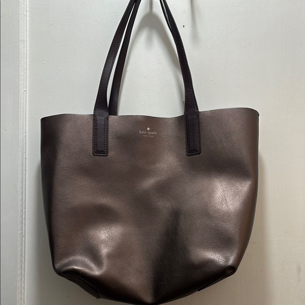 Kate Spade Brown Leather Tote Spacious Design